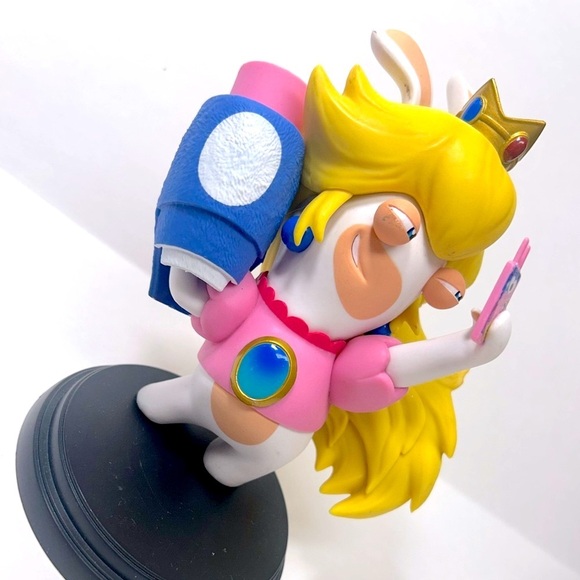 Mario + Rabbids Kingdom Battle - Rabbid Peach Figure 📱🤪 - Picture 1 of 11